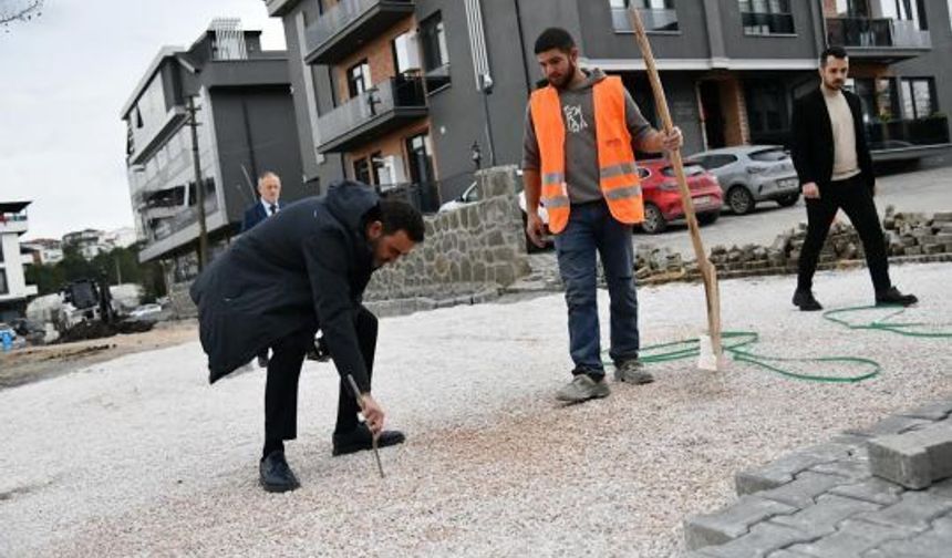 Başiskele’de Başkan Özlü, Üstyapı Çalışmalarını Hız Kesmeden Sürdürüyor