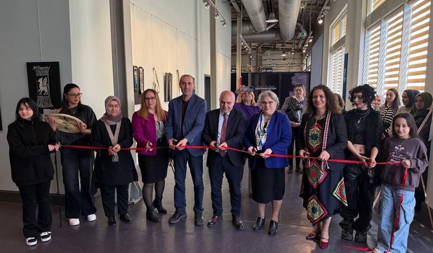 SEKA Kâğıt Müzesi’nde Antik Motifler Sergisi Açıldı